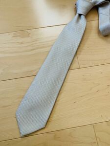 (新品)五大陸　gotairiku 日本製　西陣織　ネクタイ　シルク100% ネクタイ　絹 フォーマル 無地　ベージュ