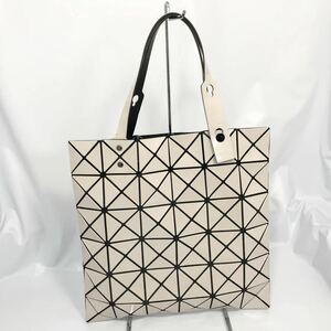 イッセイミヤケ /BAOBAO /アイボリー系/トートバック【極美品】