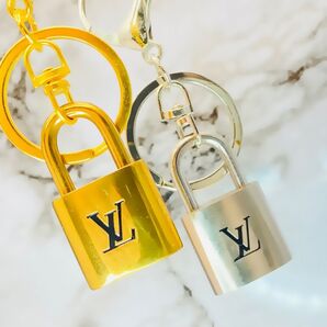 【ルイヴィトン】310ペアパドロック 7,800円OFF