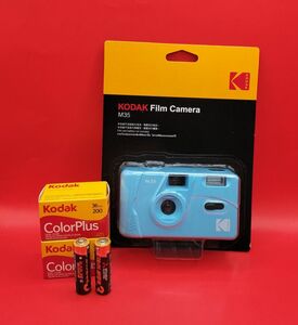 ◇コダック フィルムカメラ M35 　すぐに使えるフィルム２個、乾電池セット