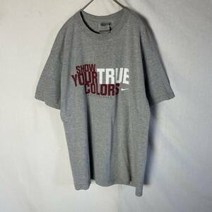 ナイキTEAM 半袖プリントTシャツ　古着　Mサイズ　グレー　ヴィンテージ