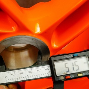 KTM 1290スーパーDUKE-R 純正リアホイール 17×600 オレンジ 61710003000 美品の画像8
