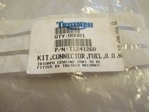 トライアンフ　純正　デイトナ600、スピードトリプル他　Fuel Connetor Kit 8 0 N　赤　１　T1241260_画像3