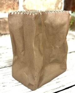 [ small ... possible love appear small size ]Rosenthal * Rosenthal Studio line ~ Brown paper bag vase size small 