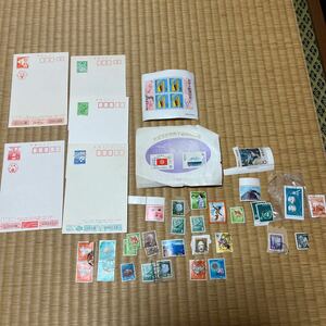 昭和　平成　記念切手　古い切手と官製はがき、年賀状　まとめて　コレクション　レア　貴重　海外版も有り