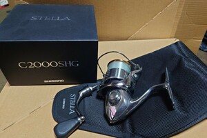 18ステラ C2000SHG　美品　SHIMANO　シマノ　stella