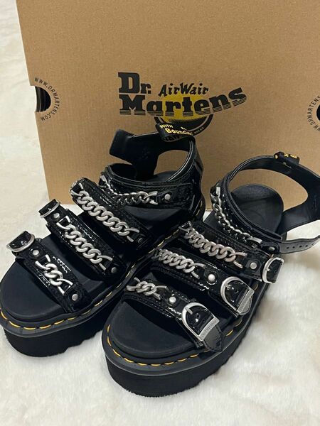 未使用品　ドクターマーチン Dr.Martens サンダル レディース US6サイズ