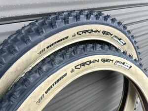 2本セット 20×2.6 VEE TIRE CROWN GEM MPC compound MTB用タイヤ