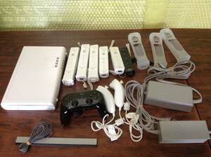 Nintendo Wii WiiU console 9controllers tested 任天堂 Wii WiiU 本体1台 コントローラ9台 動作確認済 D222
