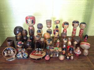 Kokeshi Doll Lots of 40 Japanese Wooden Kawaii etc. こけし 卯三郎他 40本 日本人形 伝統工芸 木工芸 古玩具 レトロ D230