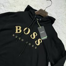 新品未使用! ヒューゴボス【定価約4万・現行品】HUGO BOSS パーカー フーディー ブルゾン ロゴ刺繍 L 黒 ブラック コットン 高級感◎_画像2