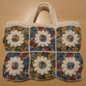 ⑤ハンドメイドモチーフバッグ