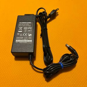 ACアダプター 12V-3A センタープラス　プラグ外径5.4mm