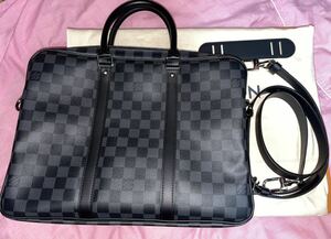 極美品　ルイヴィトン LOUIS VUITTON ダミエグラフィット PDV PM ポルト ドキュマン ヴォワヤージュ 2WAY ビジネスバッグ　