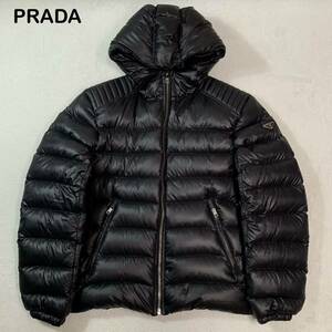 早い者勝ち！！　22AW ☆美品☆ PRADA 三角ロゴ　ダウンジャケット　ブラック　56サイズ