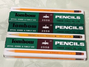 Tombow（2558）　トンボ鉛筆　ゴム付36本　B　未使用長期保存品　箱に破れ有り