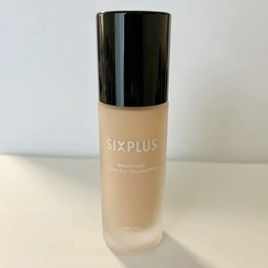 SIXPLUS / スムージング フローレス リキッドファンデーション・01・明るめの肌色・30ｇ・定価2390円