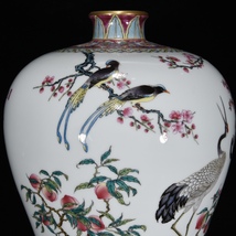 *珍品旧蔵* 中国清代 雍正年間 ピンク花鳥鶴紋梅瓶 瓷器 時代物 極細工 古美術品 Z0222 _画像4