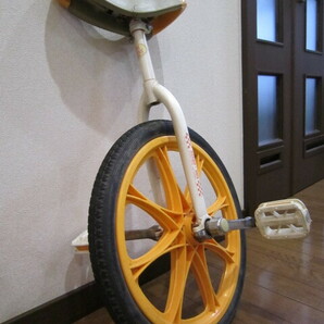 お子様のバランス感覚　運動神経アップに役立つ 一輪車 UNICYCLE 　ユニクル　ユニサイクル　No１７