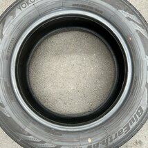 タイヤ2本セット　YOKOHAMA BluEarth-RV RV03(ヨコハマ ブルーアース)　215/60R16　2023年製　5ミリ_画像2