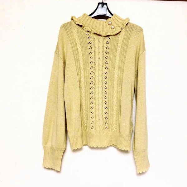 新品 AXES femme 女性 M タートル 黄色 ベージュ? ニット セーター 長袖 トップス 春秋服 冬服 プルオーバー 女性 女子 婦人