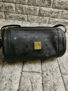 NK02v1　ショルダーバッグ エムシーエム　MCM