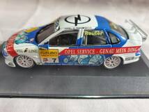 【1/43】　ミニチャンプス　Opel　Vectra　STW　1998　Team　SMS　E.Reuter　（外箱に破れ有）_画像3