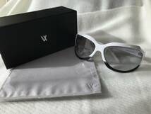 未使用に近い◇GACKT◇バイカラーサングラス VX-i-23bs　VARTIX 　ヴァティックス プラダ原型PRADA spr14g ガクト 白 黒 _画像1