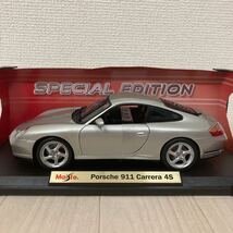 Maisto マイスト ポルシェ 911 カレラ 4S Porsche 911 Carrera 4S シルバーメタリック 1/18 ダイキャスト ビンテージ物 _画像2