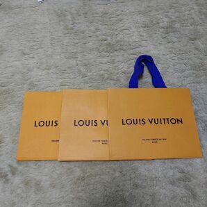 LOUIS VUITTON 紙袋