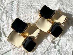 ヴィンテージ ** 70s エナメルモチーフの美しいイヤリング vintage earrings
