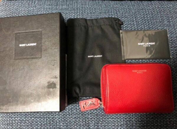 サンローラン　二つ折り財布　レザー　赤　SAINT LAURENT レッド　ボックス付　正規品