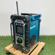 マキタ makita ラジオ MR107 （7.8〜18V）本体のみ 領収書 2506_画像1