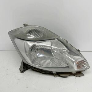 [ coating settled ] Toyota KGC10 KGC15 Passo head light headlamp right side driver`s seat side R halogen level attaching KOITO 100-51762 P60170