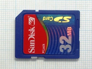 ★SanDisk ＳＤメモリーカード ３２ＭＢ 中古★送料６３円～