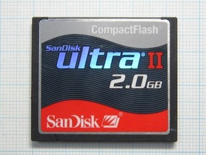 ★SanDisk コンパクトフラッシュ ２ＧＢ 中古★送料６３円～