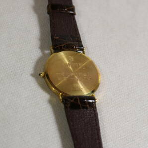 良品 Stomer サントメール SWISS 皮 腕時計 アナログ 3針 ゴールド ファッション オフィスカジュアル 部品どりの画像10