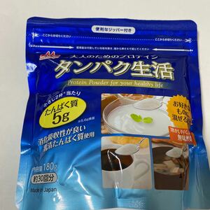 森永乳業 タンパク生活 １８０ｇ　　30回分　　おとなのためのプロテイン