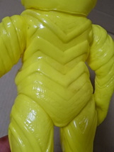 ガッツ星人（黄色・未塗装）ベアモデル　ソフビ　スタンダード　日本製「ウルトラセブン」_画像5