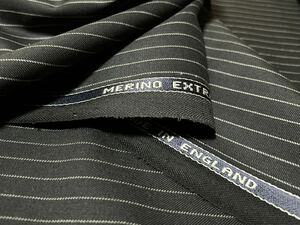 英国製 scabal スキャバル ウール100% スーツ生地 濃紺 ストライプ 服地 オーダースーツ スーツ ドーメル ゼニア ロロピアーナ 