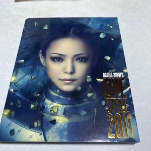 安室奈美恵2011年度全国アリーナツアー「namie amuro LIVE STYLE 2011」Blu-ray 初回限定盤