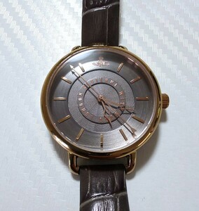 ◆Vivienne Westwood　クオーツ腕時計　[VV076CHCH]
