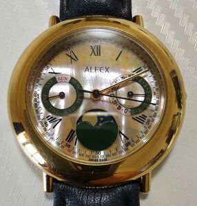 ◆ALFEX(SWISS MADE)　クオーツ腕時計　男性用　金色