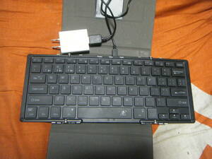 ●3E Bluetooth キーボード Dual 3つ折りタイプ 3E-BKY9-BK●