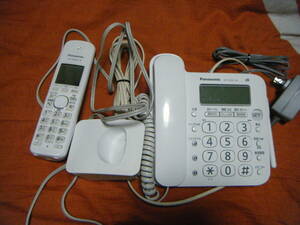 ●パナソニック RU・RU・RU デジタルコードレス電話機　VE-GD21-W　KX-FKD401-W　中古●