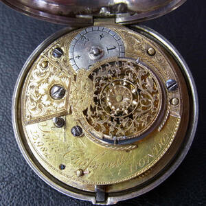 古懐中時計 英国 フュージー式 鍵巻き 銀側 二重ケース Silver
