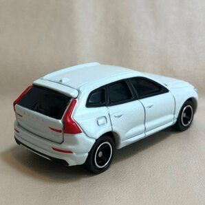 トミカ ボルボ XC60 No.22 2019 ミニカー TOMICA 同梱可 VOLVO XC60 (Emer_gcls)の画像2