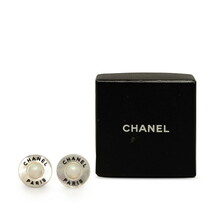 シャネル ヴィンテージ ロゴ シェルボタンモチーフ イヤリング ゴールド メッキ レディース CHANEL 【中古】_画像4