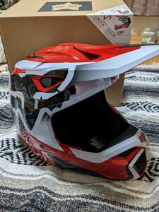 FOXV1ヘルメットリード　Lサイズ　オフロードヘルメット　フォックス