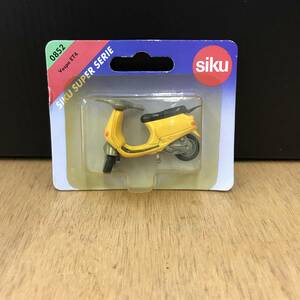 【送料無料】 siku スクーター Vespa ET4